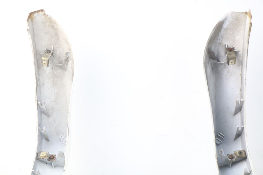 photo de CARENADO FRONTAL PEUGEOT SX 80 (1986 - 1995) - Otra perspectiva