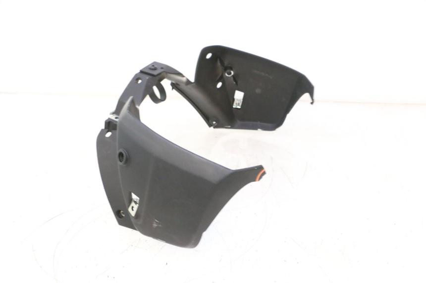 photo de CARENADO FRONTAL PEUGEOT TKR TREKKER FURIOUS 50 (2005 - 2014) - Estado de la superficie y material