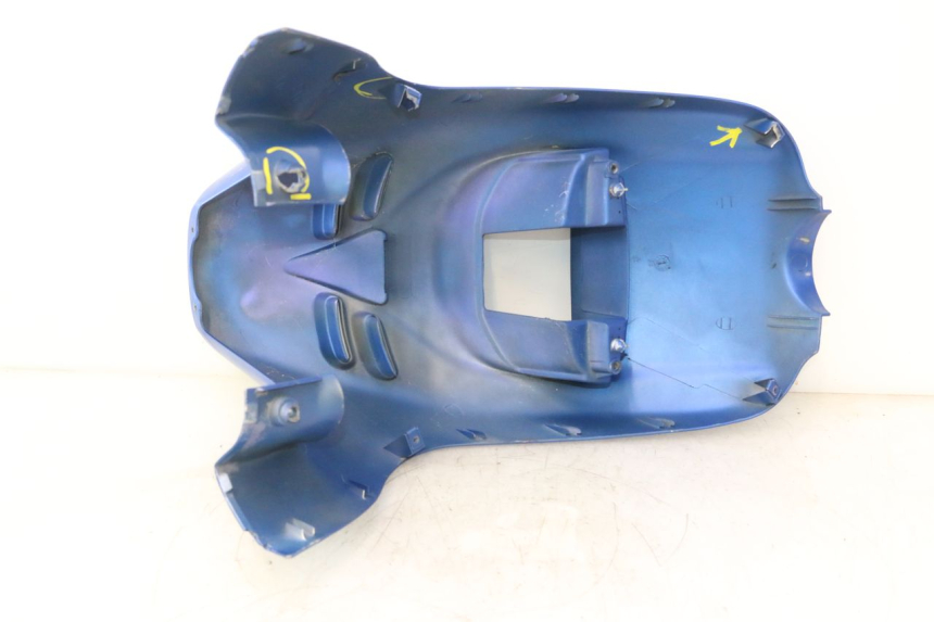 photo de CARENADO FRONTAL PIAGGIO TYPHOON 50 (1993 - 1999) - Características distintivas