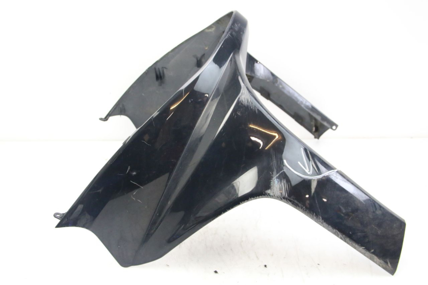 photo de CARENADO FRONTAL SUZUKI UH BURGMAN 125 (2002 - 2006) - Marcados y referencias originales