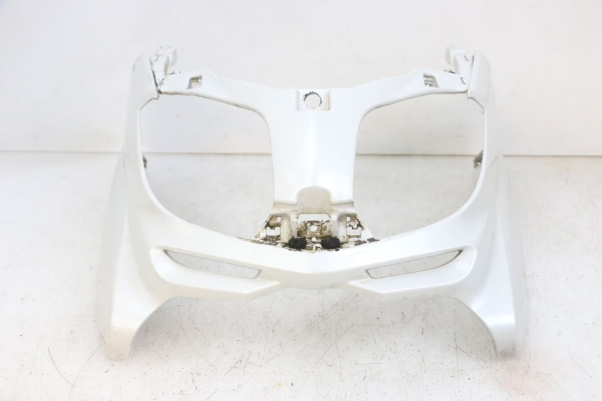 photo de CARENADO FRONTAL YAMAHA X-MAX XMAX 125 (2010 - 2013) - Enfoque en la estructura