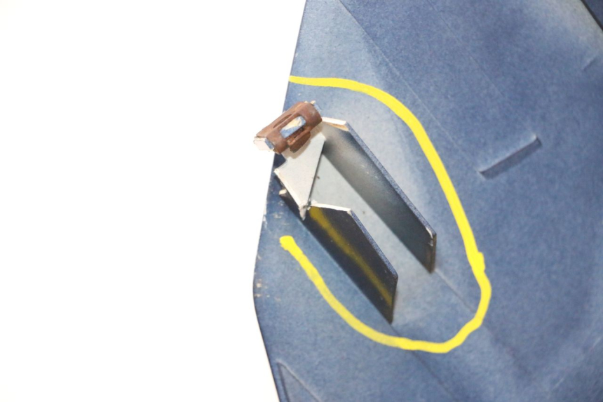 photo de PARTE DELANTERA YAMAHA XMAX X-MAX 125 (2006 - 2009) - Enfoque en la estructura