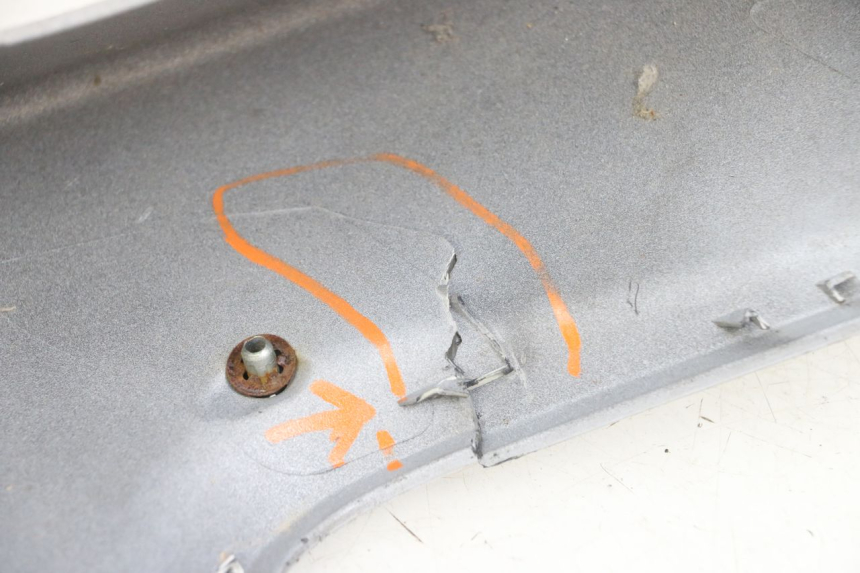 photo de FRENTE. PIAGGIO X8 125 (2004 - 2007) - Primer plano técnico