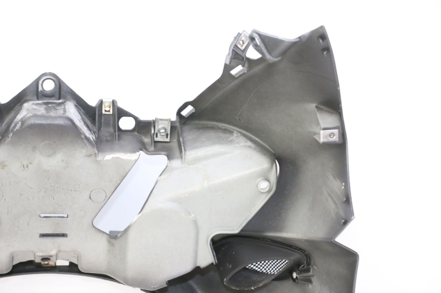 photo de FRENTE. PIAGGIO X9 EVOLUTION 125 (2003 - 2007) - Detalles de los puntos de fijación