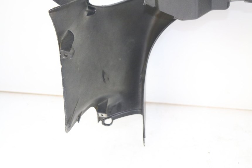 photo de FRENTE. PIAGGIO X9 125 (2000 - 2003) - Detalles de los puntos de fijación