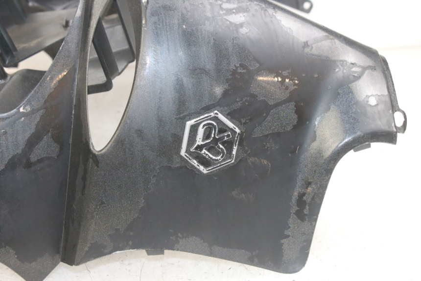 photo de FRENTE. PIAGGIO X9 125 (2000 - 2003) - Características distintivas