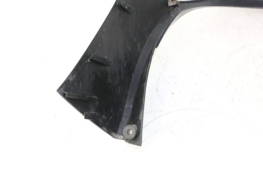 photo de CARENADO FRONTAL YAMAHA YP MAJESTY 125 (2007 - 2010) - Estado de la superficie y material