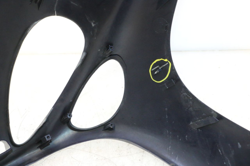 photo de FRENTE. YAMAHA YP MAJESTY 125 (2002 - 2006) - Otra perspectiva