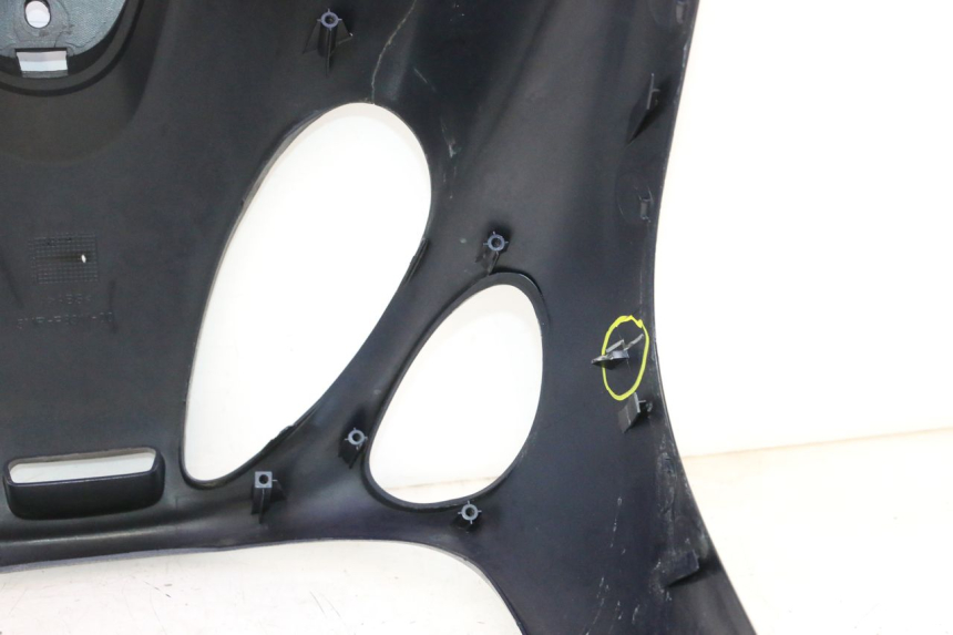 photo de FRENTE. YAMAHA YP MAJESTY 125 (2002 - 2006) - Estado de la superficie y material
