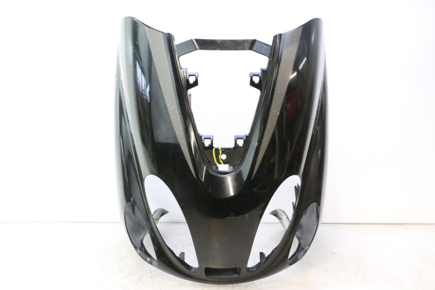 photo de FRENTE. YAMAHA YP MAJESTY 125 (2002 - 2006) - Enfoque en la estructura