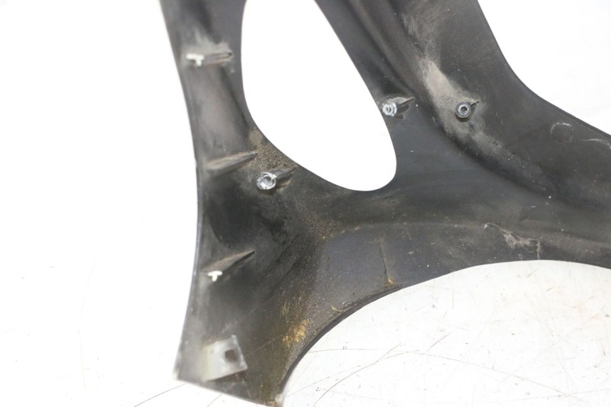 photo de CARENADO FRONTAL UNIVERSAL BIKE ZN50QT-11B 50 (2018 - 2021) - Detalles de los puntos de fijación