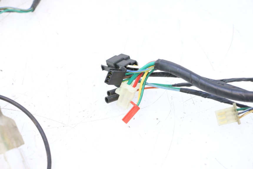 photo de CABLEADO KYMCO AGILITY 4T 10" 50 (2005 - 2018) - Características distintivas