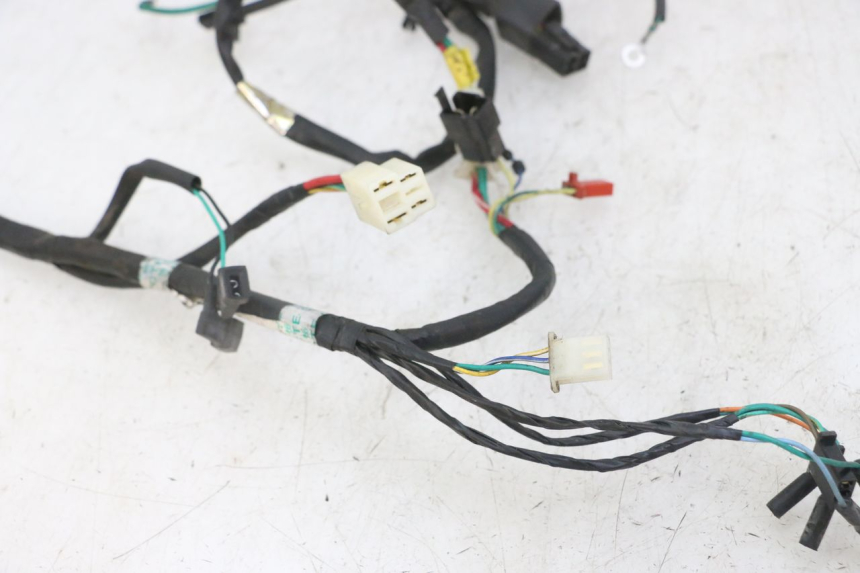 photo de CABLEADO KYMCO AGILITY 4T 50 (2005 - 2018) - Primer plano técnico
