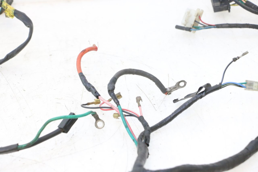 photo de CABLEADO KYMCO AGILITY 4T 50 (2005 - 2018) - Zoom sobre los componentes
