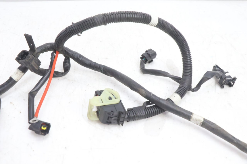 photo de CABLEADO KYMCO AGILITY CITY 16P 125 (2015 - 2024) - Primer plano técnico