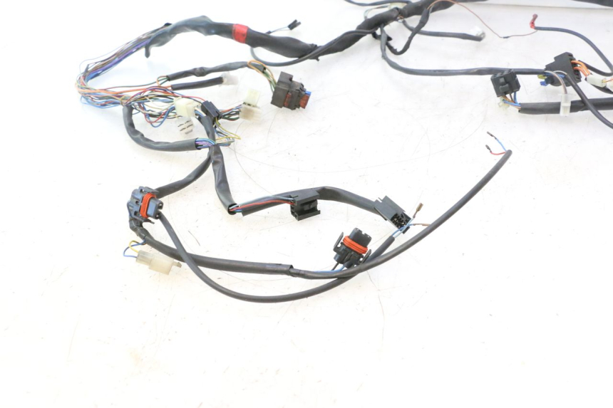 photo de CABLEADO APRILIA ATLANTIC S 125 (2010 - 2013) - Primer plano técnico