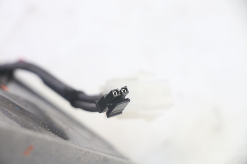 photo de ARNESES DE BATERÍA SEGWAY NINEBOT F65I 1 - Detalles de los puntos de fijación