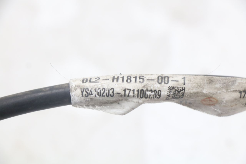 photo de CABLEADO DE LA BATERíA YAMAHA XMAX X-MAX ABS 125 (2017 - 2020) - Primer plano técnico