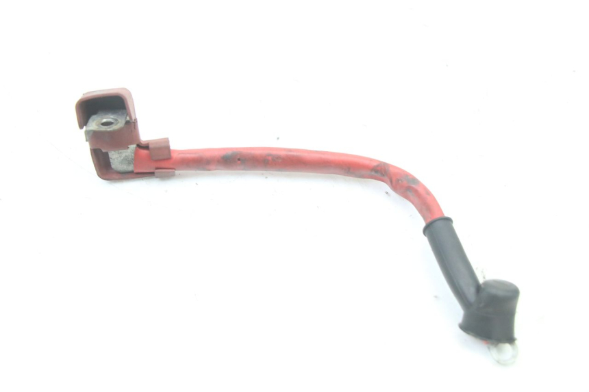 photo de CABLEADO DE LA BATERíA YAMAHA X-MAX XMAX 125 (2010 - 2013) - Primer plano técnico