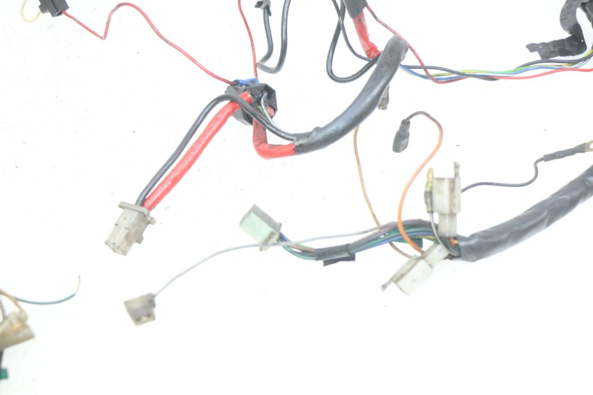 photo de CABLEADO MBK BOOSTER SPIRIT 50 (1999 - 2003) - Características distintivas