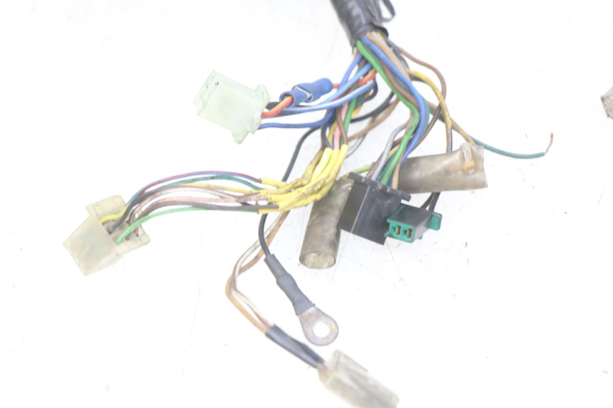 photo de CABLEADO MBK BOOSTER SPIRIT 50 (1999 - 2003) - Zoom sobre los componentes