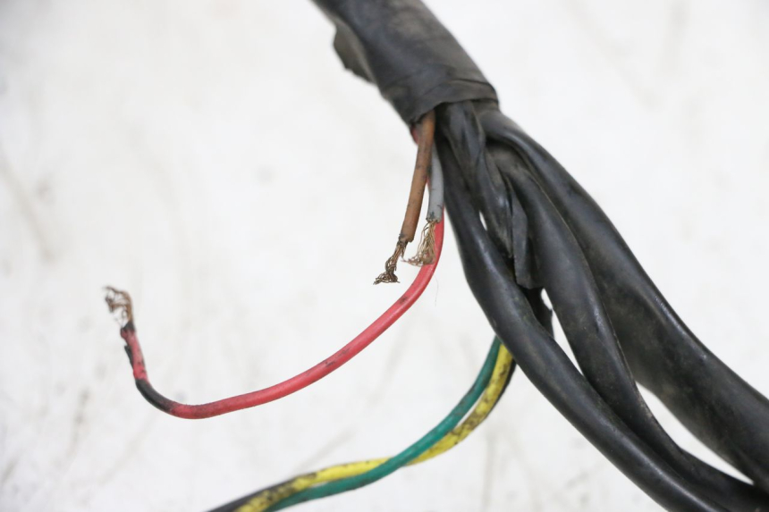 photo de CABLEADO MBK BOOSTER SPIRIT NAKED 50 (2004 - 2017) - Zoom estado de uso