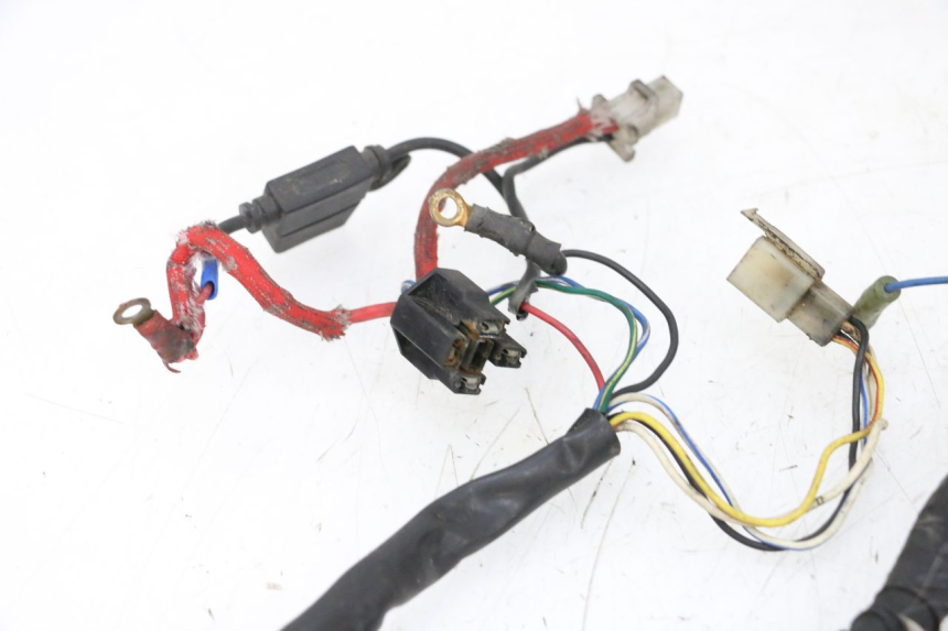 photo de CABLEADO MBK BOOSTER SPIRIT NAKED 50 (2004 - 2017) - Primer plano técnico