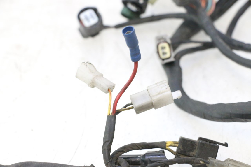 photo de CABLEADO SUZUKI BURGMAN 125 (2007 - 2014) - Primer plano de alta resolución