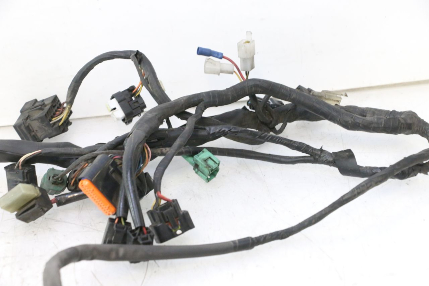 photo de CABLEADO SUZUKI BURGMAN 125 (2007 - 2014) - Detalles de los puntos de fijación