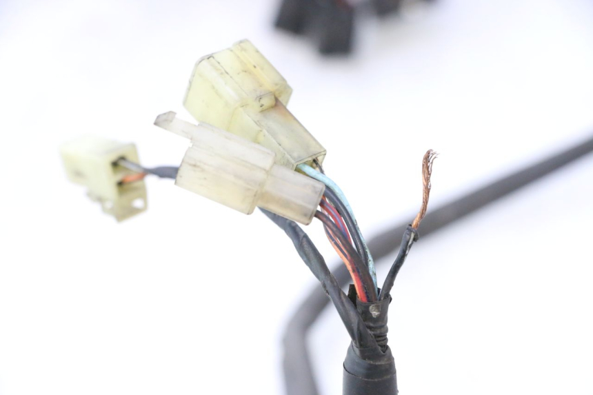 photo de CABLEADO SUZUKI BURGMAN 125 (2007 - 2014) - Estado de la superficie y material