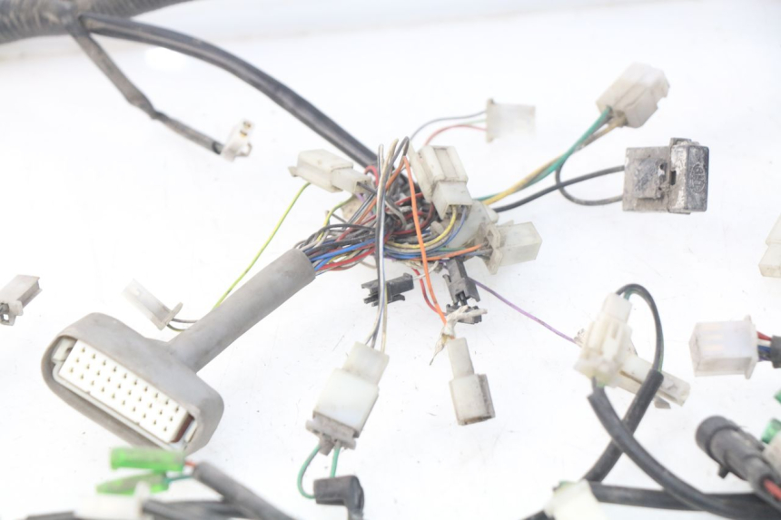 photo de CABLEADO ERIDER CARGO 1 (2009 - 2018) - Primer plano técnico