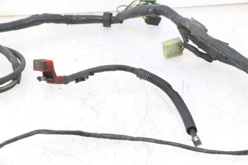 photo de CABLEADO HONDA CB TWO FIFTY 250 (1991 - 2002) - Primer plano técnico