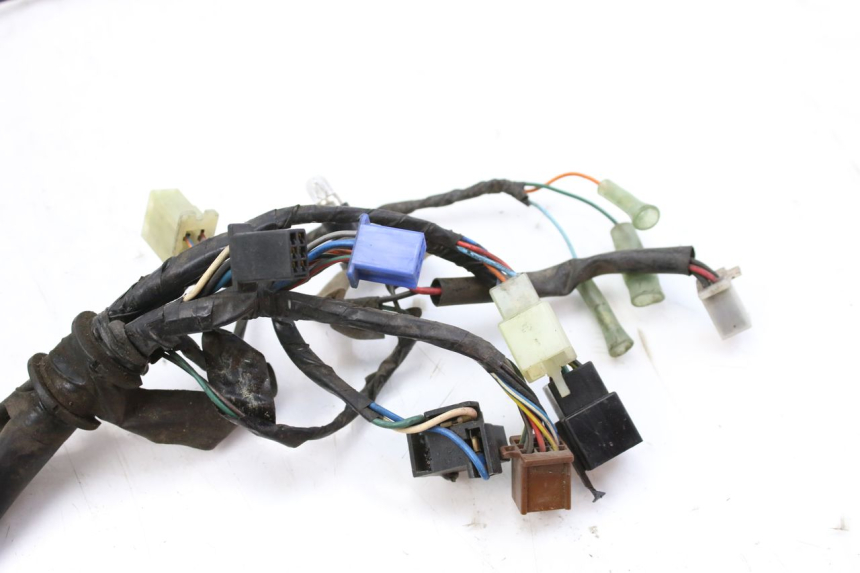 photo de CABLEADO HONDA CBF 500 (2004 - 2007) - Primer plano técnico