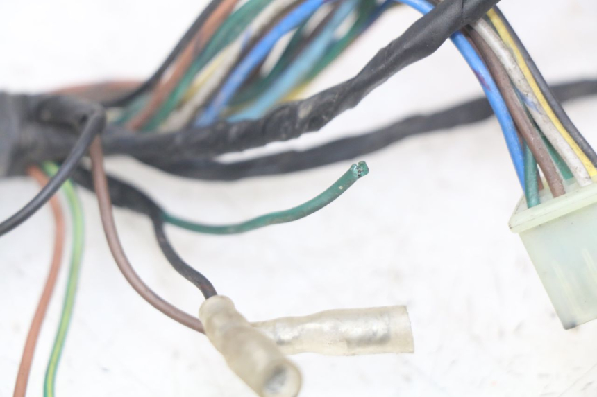 photo de CABLEADO TGB CITY 2 50 (2009 - 2013) - Detalles de los puntos de fijación