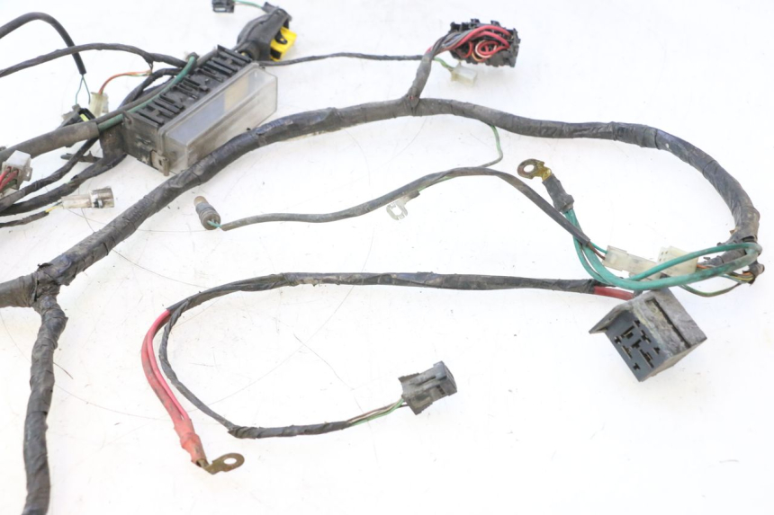 photo de CABLEADO PEUGEOT CITYSTAR 125 (2011 - 2017) - Zoom sobre los componentes