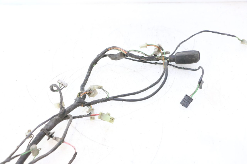 photo de CABLEADO PEUGEOT CITYSTAR 125 (2011 - 2017) - Enfoque en la estructura