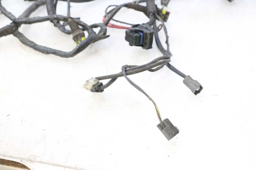 photo de CABLEADO PEUGEOT CITYSTAR 125 (2011 - 2017) - Detalles de los puntos de fijación