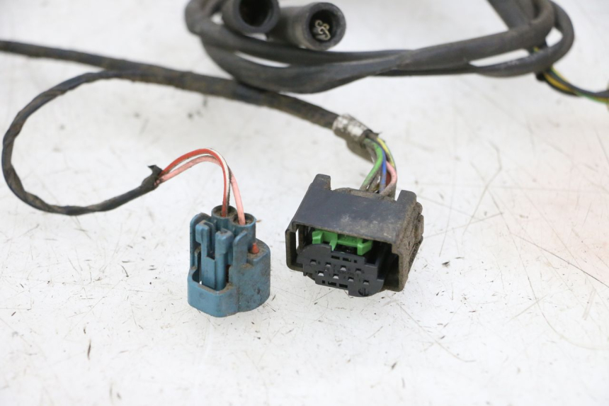 photo de CABLEADO PEUGEOT CITYSTAR 50 (2013 - 2017) - Enfoque en la estructura