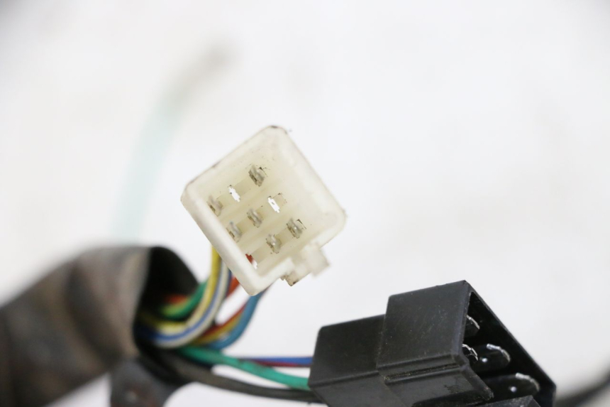 photo de VELOCIMETRO CABLEADO KYMCO AGILITY 4T 50 (2018 - 2022) - Otra perspectiva