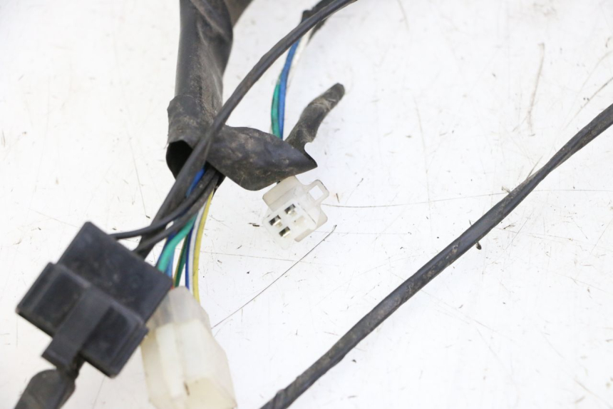 photo de VELOCIMETRO CABLEADO KYMCO AGILITY 4T 50 (2018 - 2022) - Estado de la superficie y material