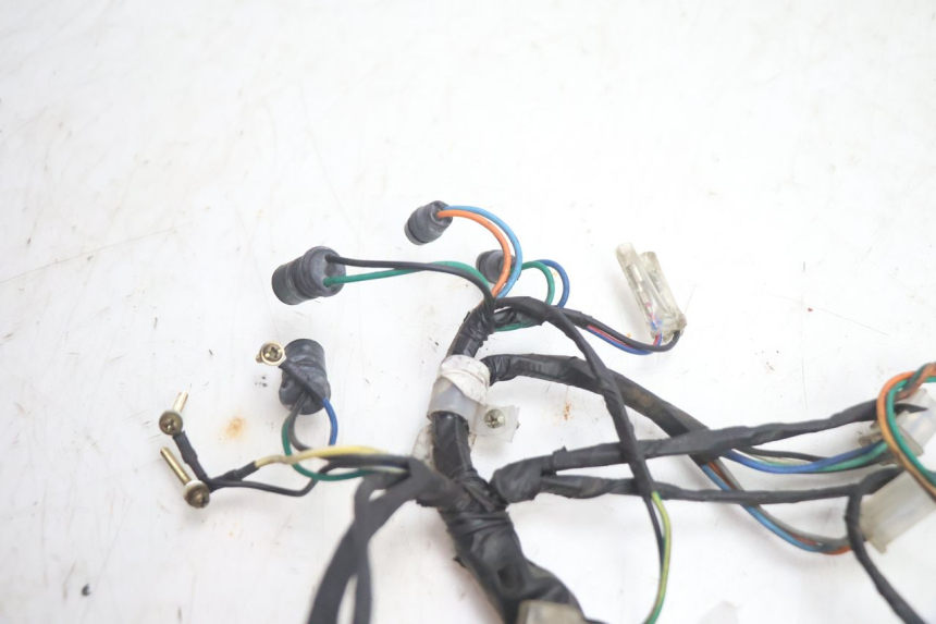 photo de VELOCIMETRO CABLEADO KYMCO AGILITY 4T 50 (2018 - 2022) - Primer plano técnico