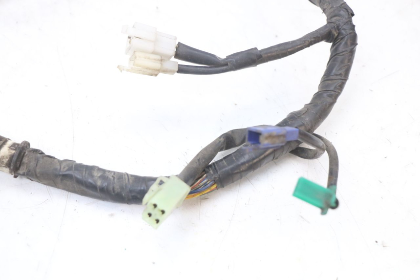 photo de CABLEADO YAMAHA CYGNUS X 125 (2004 - 2007) - Detalles de los puntos de fijación