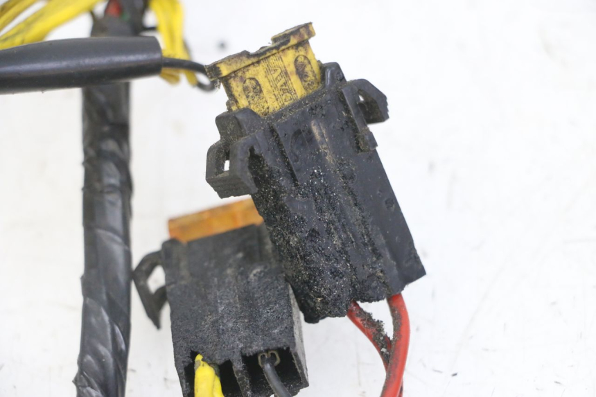 photo de CABLEADO PEUGEOT ELYSEO 125 (1999 - 2004) - Estado de la superficie y material
