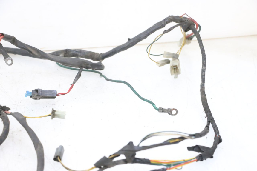 photo de CABLEADO PEUGEOT ELYSTAR 50 (2002 - 2014) - Detalles de los puntos de fijación