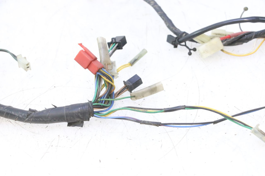 photo de CABLEADO MBK EVOLIS 80 (1993 - 1999) - Características distintivas