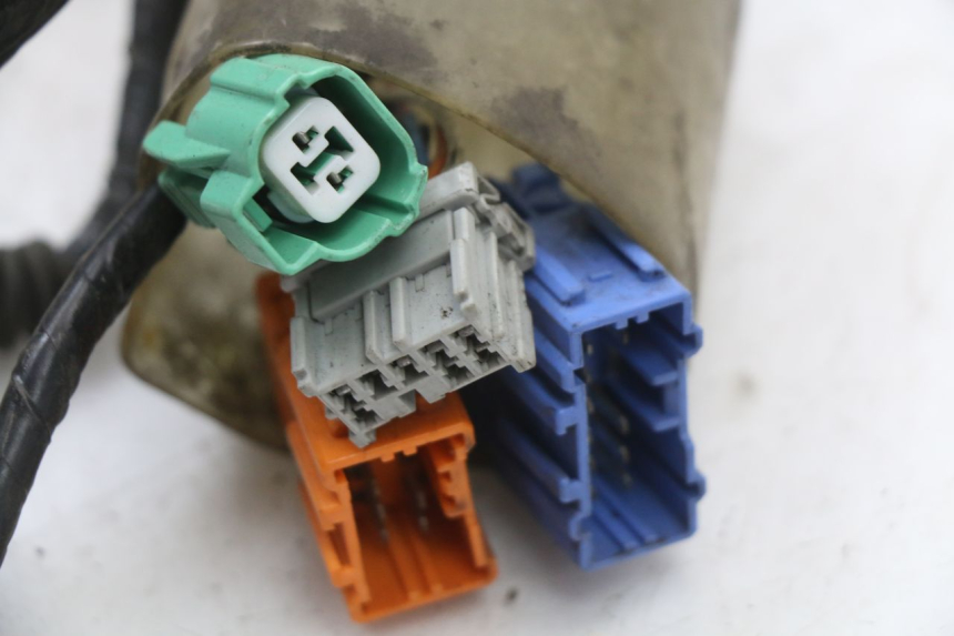 photo de CABLEADO HONDA FES S-WING SWING ABS 125 (2007 - 2015) - Inspección visual detallada