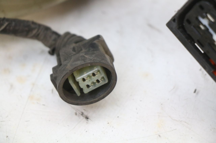 photo de CABLEADO HONDA FES S-WING SWING ABS 125 (2007 - 2015) - Ángulo de visión alternativo