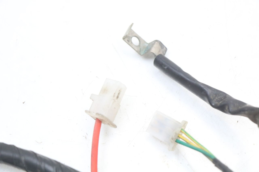 photo de CABLEADO SYM FIDDLE 3 III 50 (2014 - 2020) - Detalles de los puntos de fijación