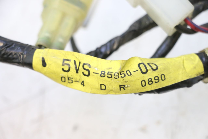 photo de CABLEADO YAMAHA FJR 1300 (2001 - 2005) - Zoom sobre los componentes