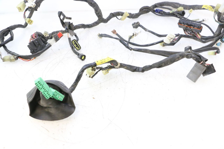 photo de CABLEADO YAMAHA FJR 1300 (2001 - 2005) - Primer plano de alta resolución